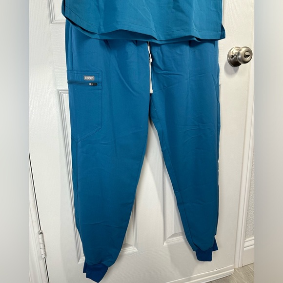 CODE NXT Scrub Set in Teal - Picture 6 of 8